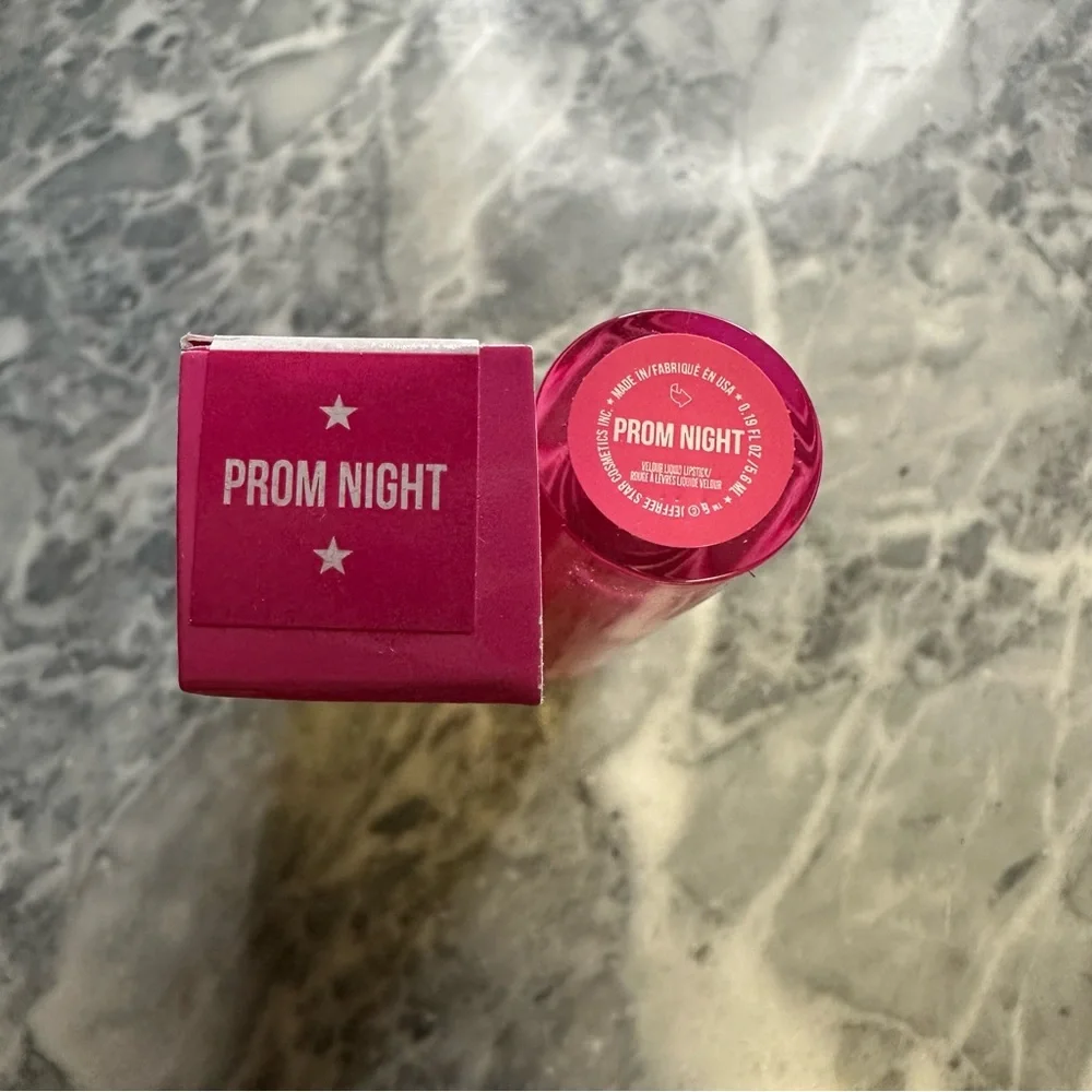 New Jeffree Star Liquid Lipstick‎ VLL Prom Night